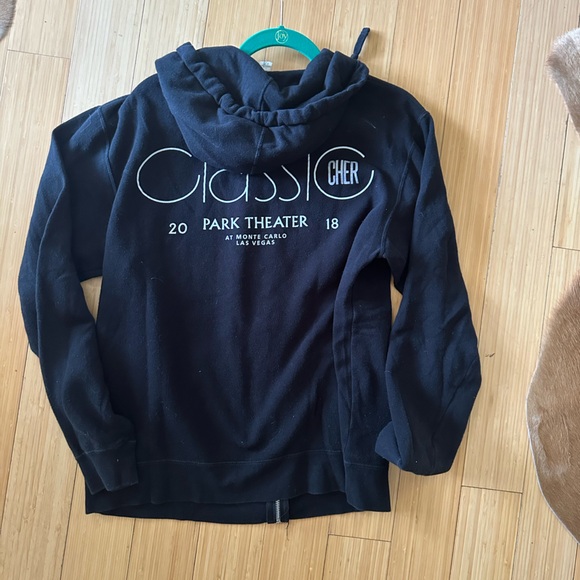Cher Classic Cher Vegas Residency Hoodie Size Large - Picture 2 of 3